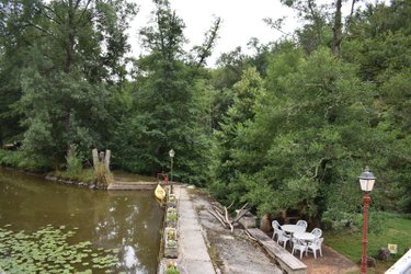 propriete a vendre Semur-en-Auxois 21140 Côte-d'Or 250 m2 8 pièces 367500 euros