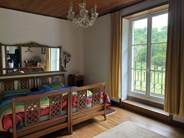 propriete a vendre Semur-en-Auxois 21140 Côte-d'Or 250 m2 8 pièces 367500 euros