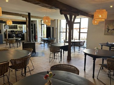 Fonds et murs commerciaux a vendre Pouilly-en-Auxois 21320 Côte-d'Or 120 m2  260000 euros