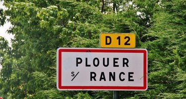 Terrain a batir a vendre Plouër-sur-Rance 22490 Côtes-d'Armor 385 m2  84700 euros