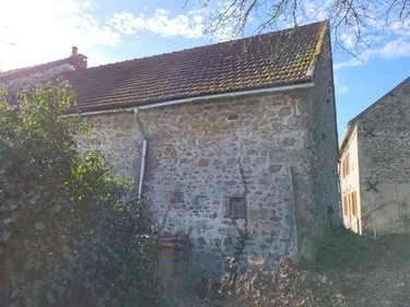 Bien agricole a vendre Ceyroux 23210 Creuse 80 m2  22400 euros
