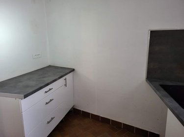 Fonds et murs commerciaux a vendre Dun-le-Palestel 23800 Creuse 98 m2  63130 euros