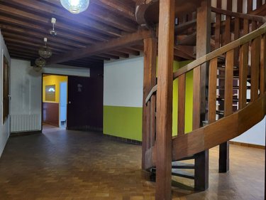 Fonds et murs commerciaux a vendre Dun-le-Palestel 23800 Creuse 98 m2  63130 euros