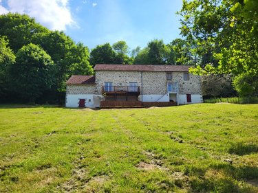 Maison a vendre Bussière-Dunoise 23320 Creuse 156 m2 5 pièces 189000 euros