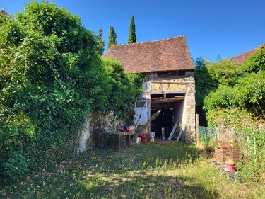 Fonds et murs commerciaux a vendre Dun-le-Palestel 23800 Creuse 161 m2  69550 euros