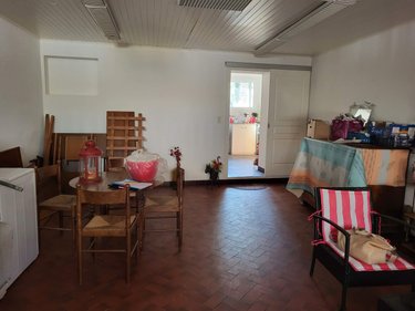 Fonds et murs commerciaux a vendre Dun-le-Palestel 23800 Creuse 161 m2  69550 euros