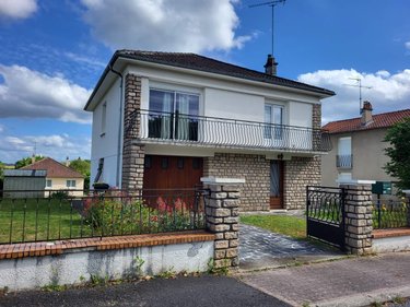 Maison a vendre La Souterraine 23300 Creuse 86 m2 4 pièces 111300 euros
