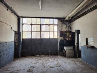 Fonds et murs commerciaux a vendre Dun-le-Palestel 23800 Creuse 180 m2  43200 euros