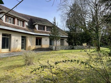 Maison a vendre Javerlhac et la Chapelle Saint Robert 24300 Dordogne 300 m2 7 pièces 254400 euros