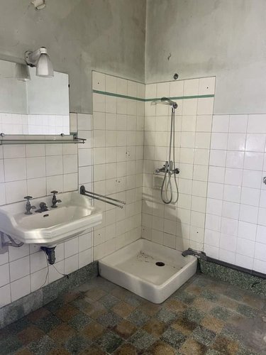Immeuble a vendre Javerlhac et la Chapelle Saint Robert 24300 Dordogne 306 m2  203300 euros