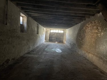 Immeuble a vendre Javerlhac et la Chapelle Saint Robert 24300 Dordogne 306 m2  203300 euros