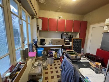 Immeuble a vendre Javerlhac et la Chapelle Saint Robert 24300 Dordogne 306 m2  203300 euros