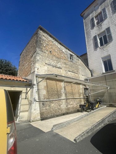 Immeuble a vendre Ribérac 24600 Dordogne 93 m2  55000 euros