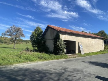 Bien agricole a vendre Ribérac 24600 Dordogne 80 m2  38000 euros