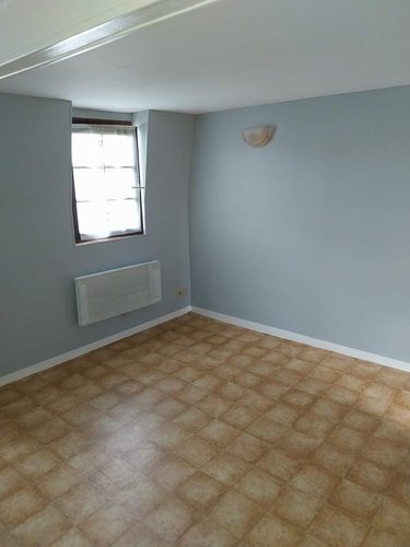 Location appartement Pont-Audemer 27500 Eure 25 m2 2 pièces 370 euros