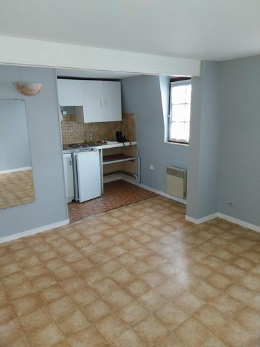 Location appartement Pont-Audemer 27500 Eure 25 m2 2 pièces 370 euros