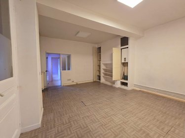 Fonds et murs commerciaux a vendre Pont-Audemer 27500 Eure 65 m2  126480 euros