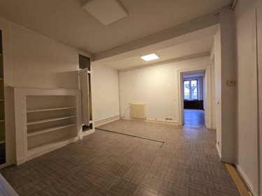 Fonds et murs commerciaux a vendre Pont-Audemer 27500 Eure 65 m2  126480 euros