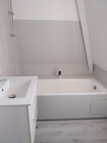 Location appartement Pont-Audemer 27500 Eure 46 m2 3 pièces 670 euros