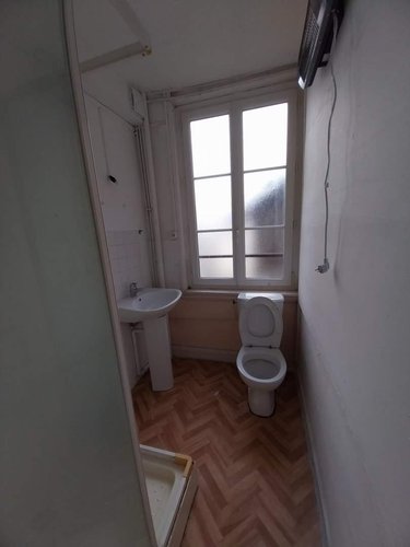 Location appartement Pont-Audemer 27500 Eure 29 m2 1 pièce 360 euros