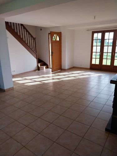 Location maison Saint-Pierre-du-Val 27210 Eure 105 m2 5 pièces 950 euros