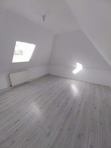 Location maison Saint-Siméon 27560 Eure 80 m2 4 pièces 820 euros