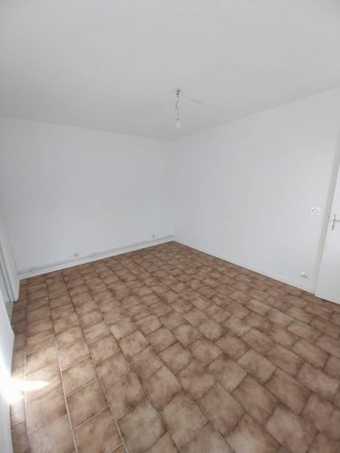 Location maison Saint-Siméon 27560 Eure 80 m2 4 pièces 820 euros