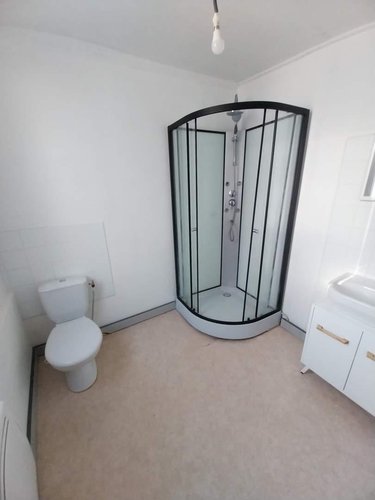 Location appartement Quillebeuf-sur-Seine 27680 Eure 84 m2 3 pièces 597 euros