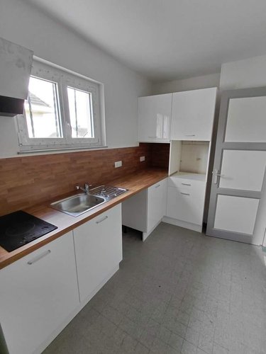 Location maison Pont-Audemer 27500 Eure 105 m2 5 pièces 1100 euros