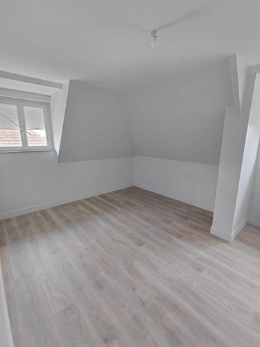 Location maison Pont-Audemer 27500 Eure 105 m2 5 pièces 1100 euros