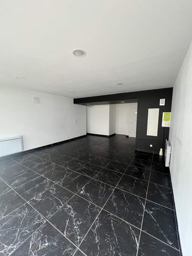 Location fonds et murs commerciaux Rosporden 29140 Finistère 63 m2  700 euros
