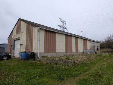 Immeuble a vendre Douarnenez 29100 Finistère 255 m2  147000 euros