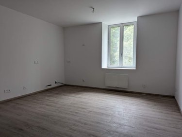 Immeuble a vendre Kerlaz 29100 Finistère 762 m2  1575000 euros