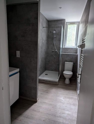 Immeuble a vendre Kerlaz 29100 Finistère 762 m2  1575000 euros