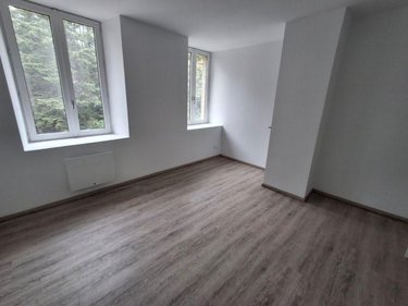 Immeuble a vendre Kerlaz 29100 Finistère 762 m2  1575000 euros