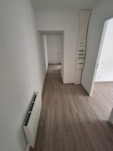 Immeuble a vendre Kerlaz 29100 Finistère 762 m2  1575000 euros