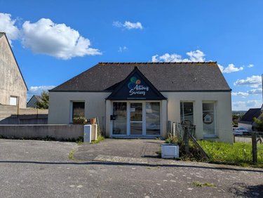 Fonds et murs commerciaux a vendre Douarnenez 29100 Finistère 56 m2  131250 euros