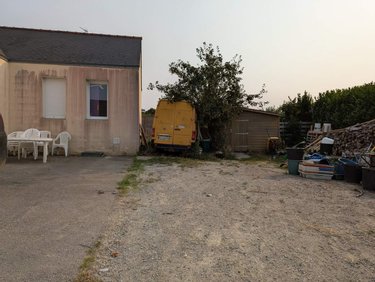 Fonds et murs commerciaux a vendre Douarnenez 29100 Finistère 57 m2  152250 euros