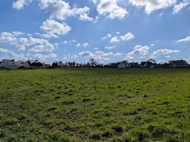 Terrain a batir a vendre Kerlaz 29100 Finistère 302 m2  43600 euros
