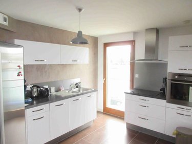 Appartement a vendre Audierne 29770 Finistère 80 m2 4 pièces 187560 euros