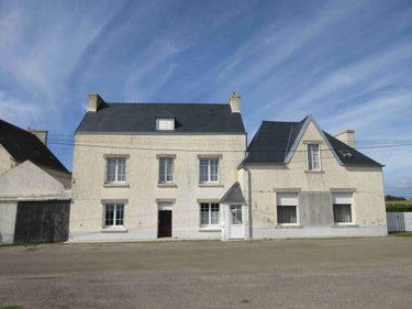 Maison a vendre Plozévet 29710 Finistère 232 m2 9 pièces 353056 euros
