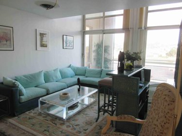 Appartement a vendre Audierne 29770 Finistère 106 m2 5 pièces 291760 euros