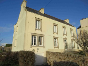Maison a vendre Plouhinec 29780 Finistère 196 m2 7 pièces 302180 euros