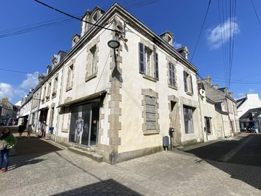 Immeuble a vendre Pont-l'Abbé 29120 Finistère 180 m2  334400 euros