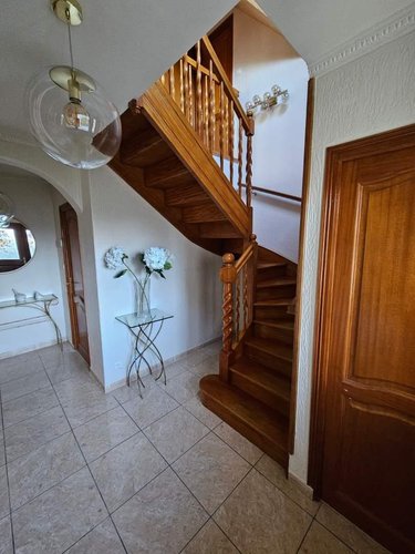 Maison a vendre Lesneven 29260 Finistère 155 m2 7 pièces 364028 euros