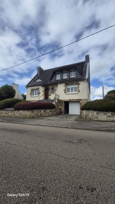 Maison a vendre Landivisiau 29400 Finistère 143 m2 6 pièces 198550 euros