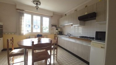 Maison a vendre Landivisiau 29400 Finistère 143 m2 6 pièces 198550 euros