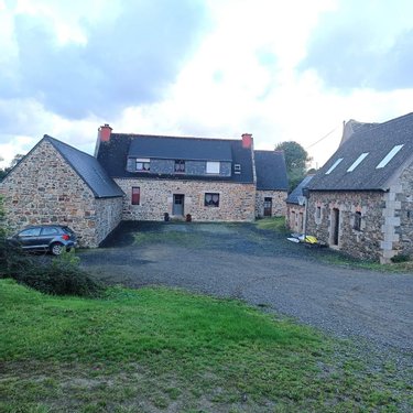 Maison a vendre Plougrescant 22820 Côtes-d'Armor 215 m2 10 pièces 689000 euros