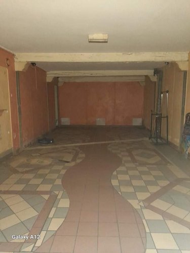 Fonds et murs commerciaux a vendre Auch 32000 Gers 270 m2  181000 euros