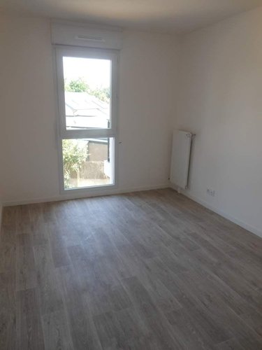 Location appartement Bruz 35170 Ille-et-Vilaine 39 m2 2 pièces 573 euros